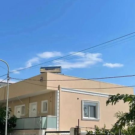 Villa Eden Breeze 2 Bedroom Apartment Sarande Exterior photo